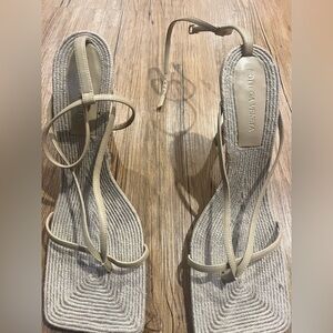 Bottega Veneta Raffia Leather Stretch Sandal Sz 41.5